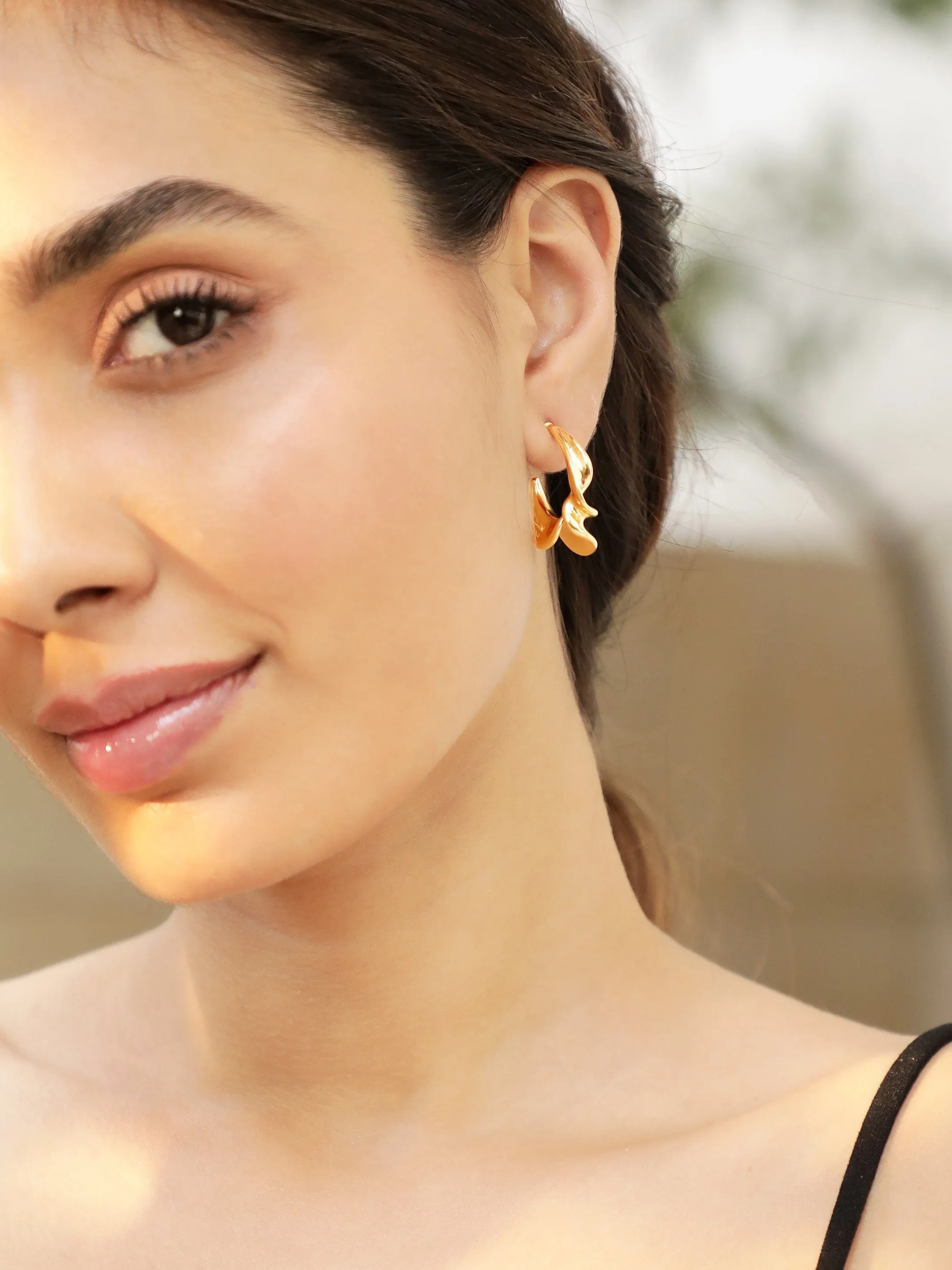 Rubans Voguish Gold-Plated Circular Half Hoop Earrings