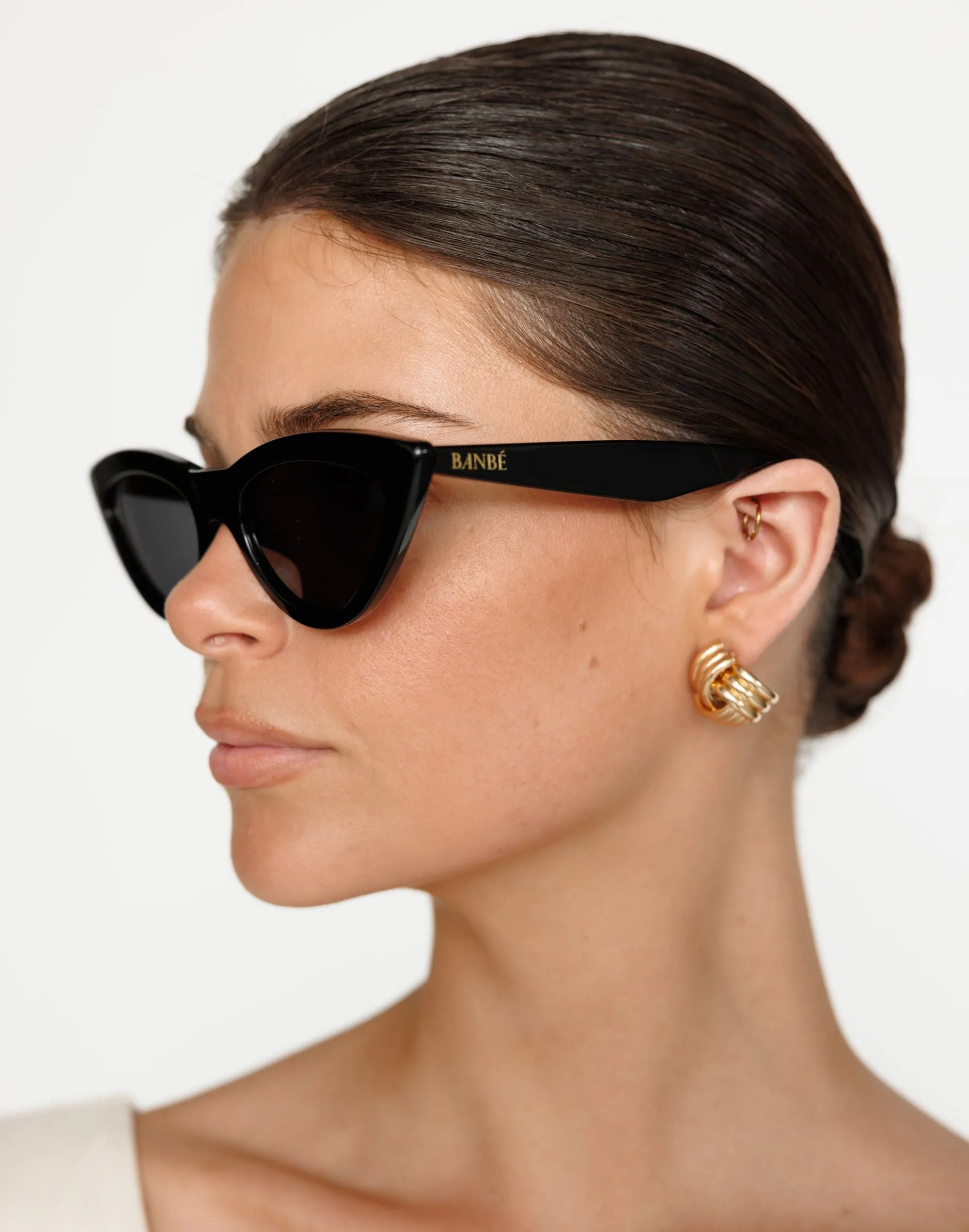 The Linda Sunglasses (Black) - By Banbé