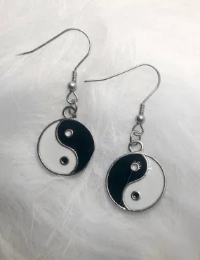 YIN YANG EARRINGS